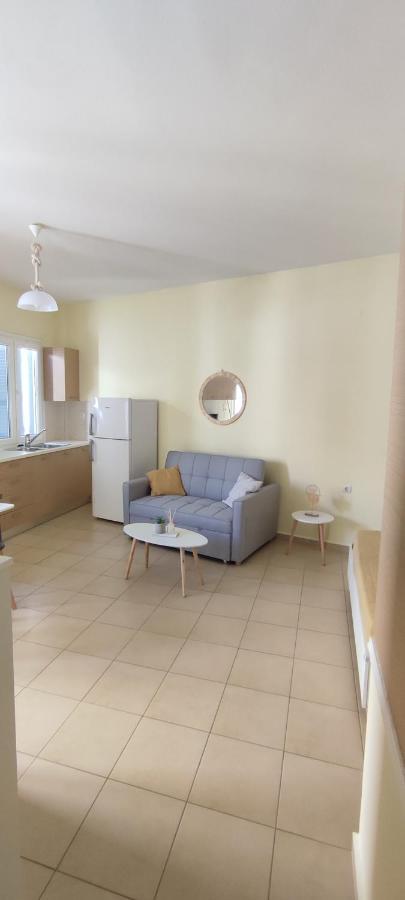 ארמופוליס Nicol'S Apartment מראה חיצוני תמונה