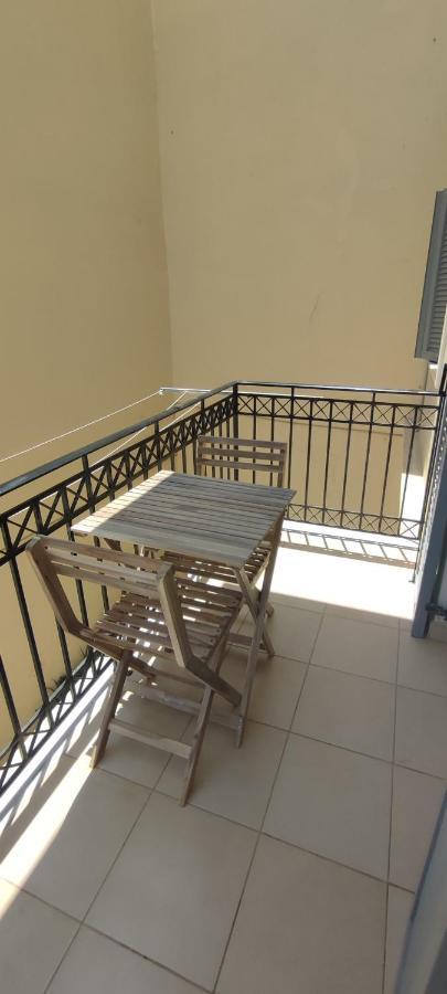 ארמופוליס Nicol'S Apartment מראה חיצוני תמונה